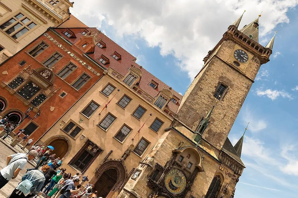 U Kapra Apartments Praga