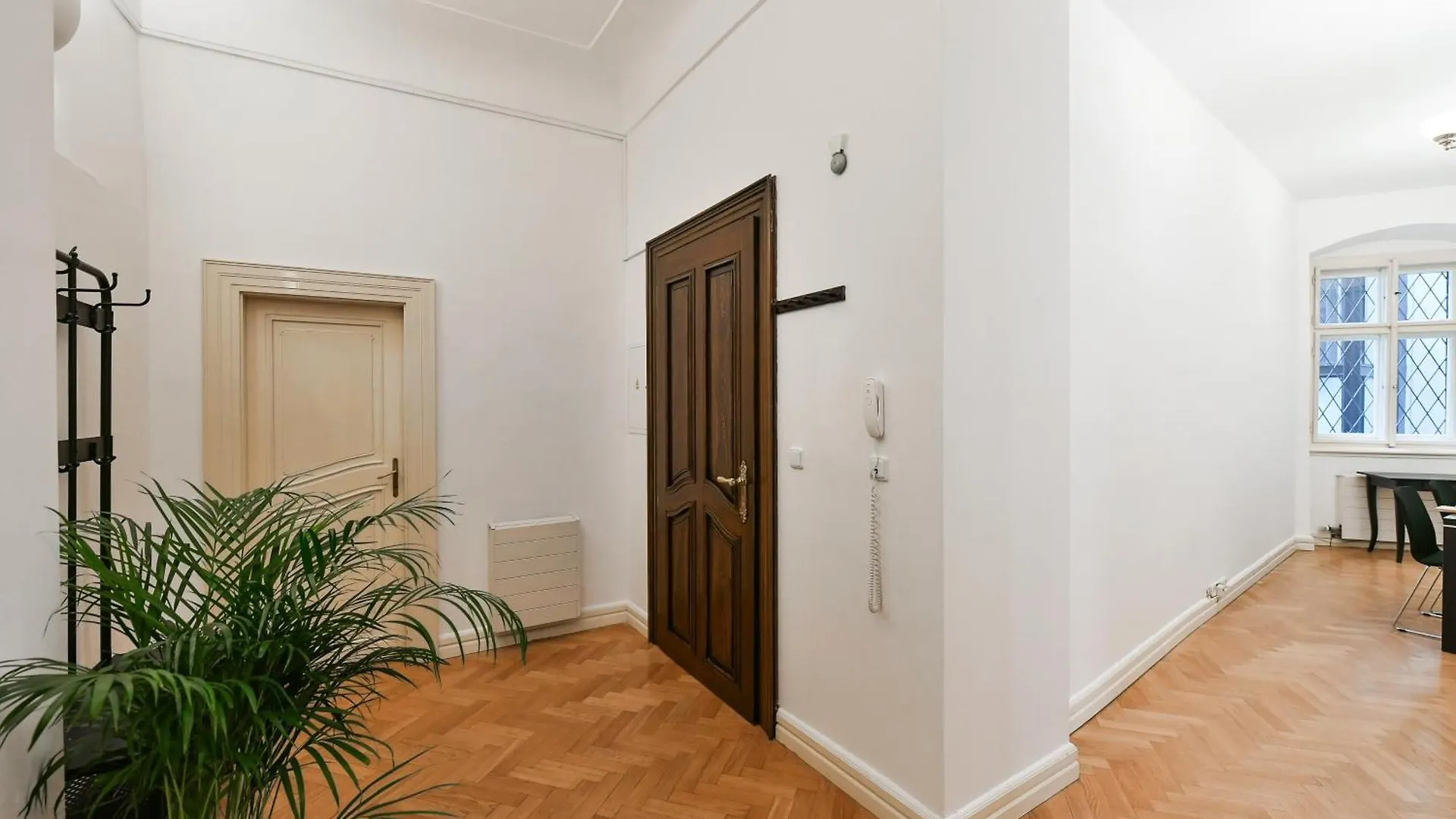 U Kapra Apartments Praha 0*,